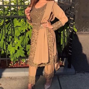 Brown shalwar kameez dress with belt!